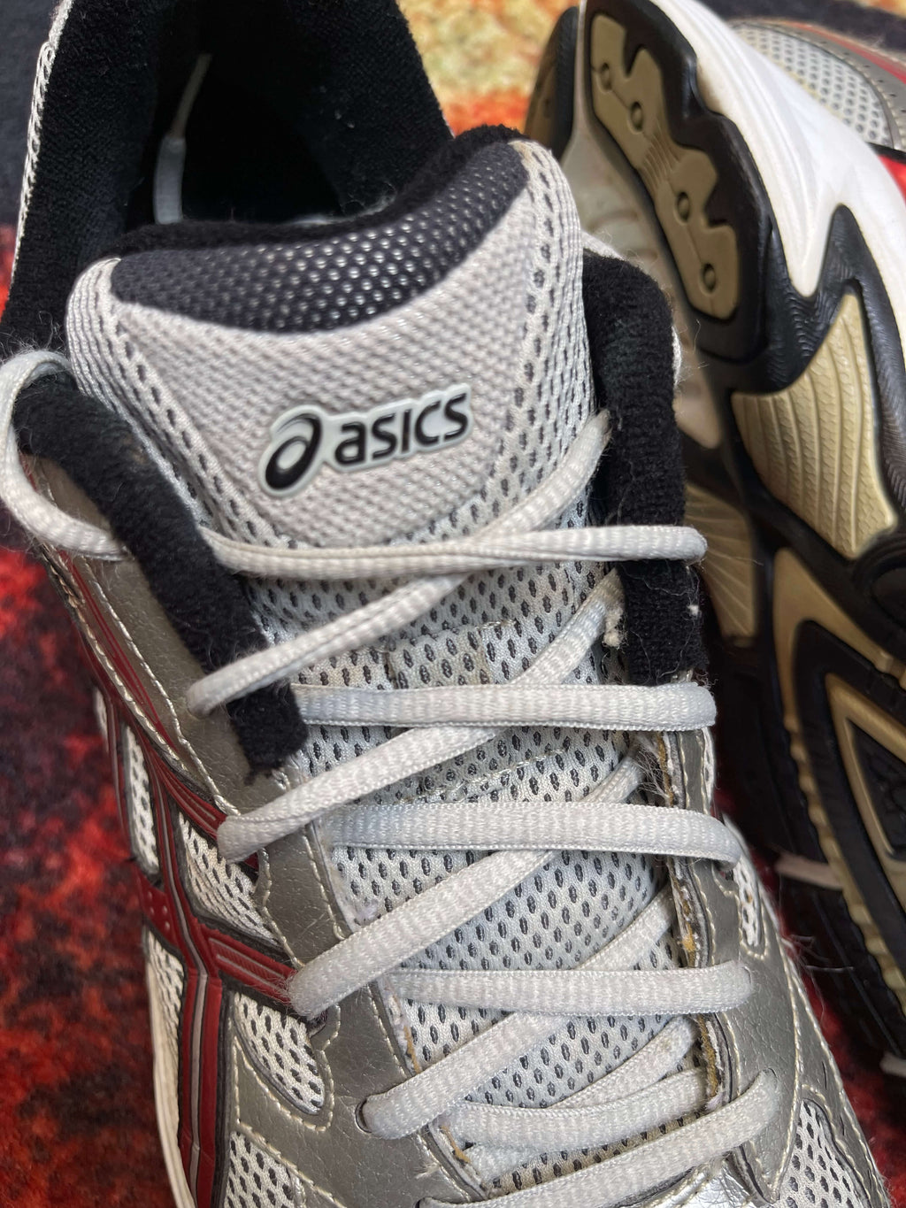 Asics - Patriot 2 Silver Red (43/44)