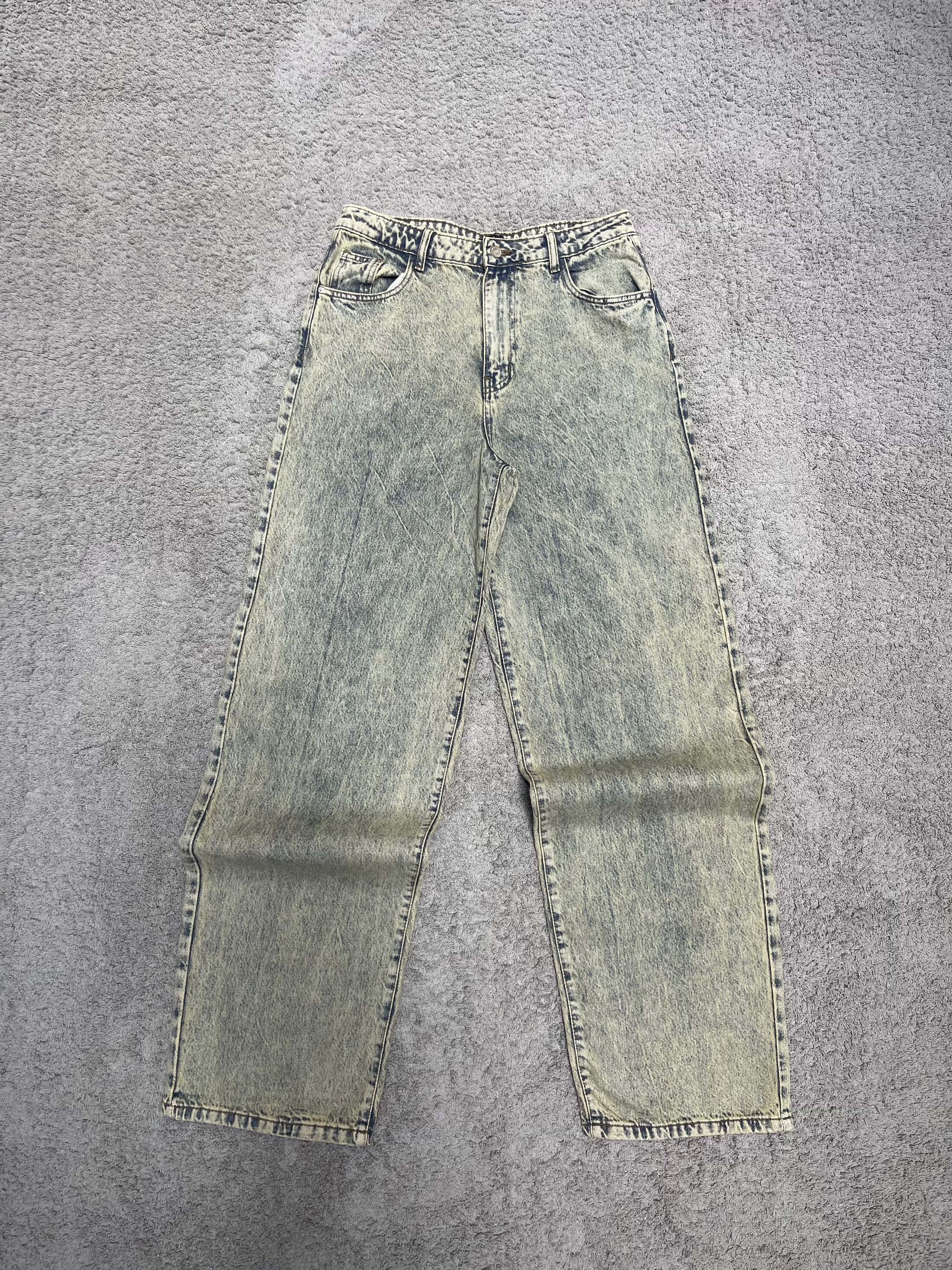 Boohoo - Faded Blue Denim (30")