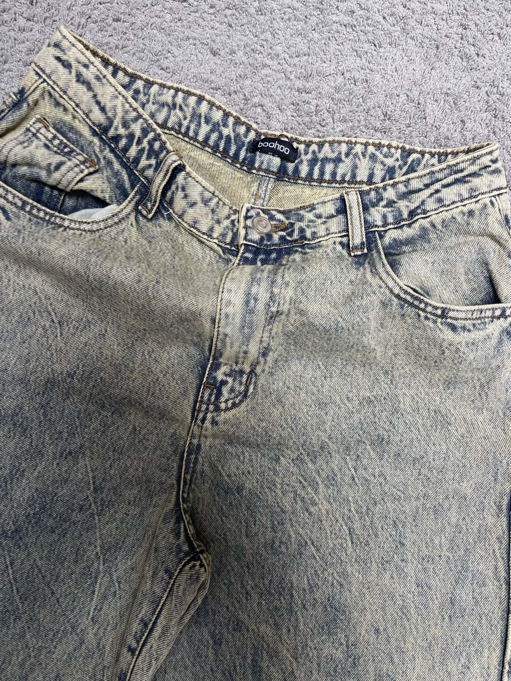 Boohoo - Faded Blue Denim (30")