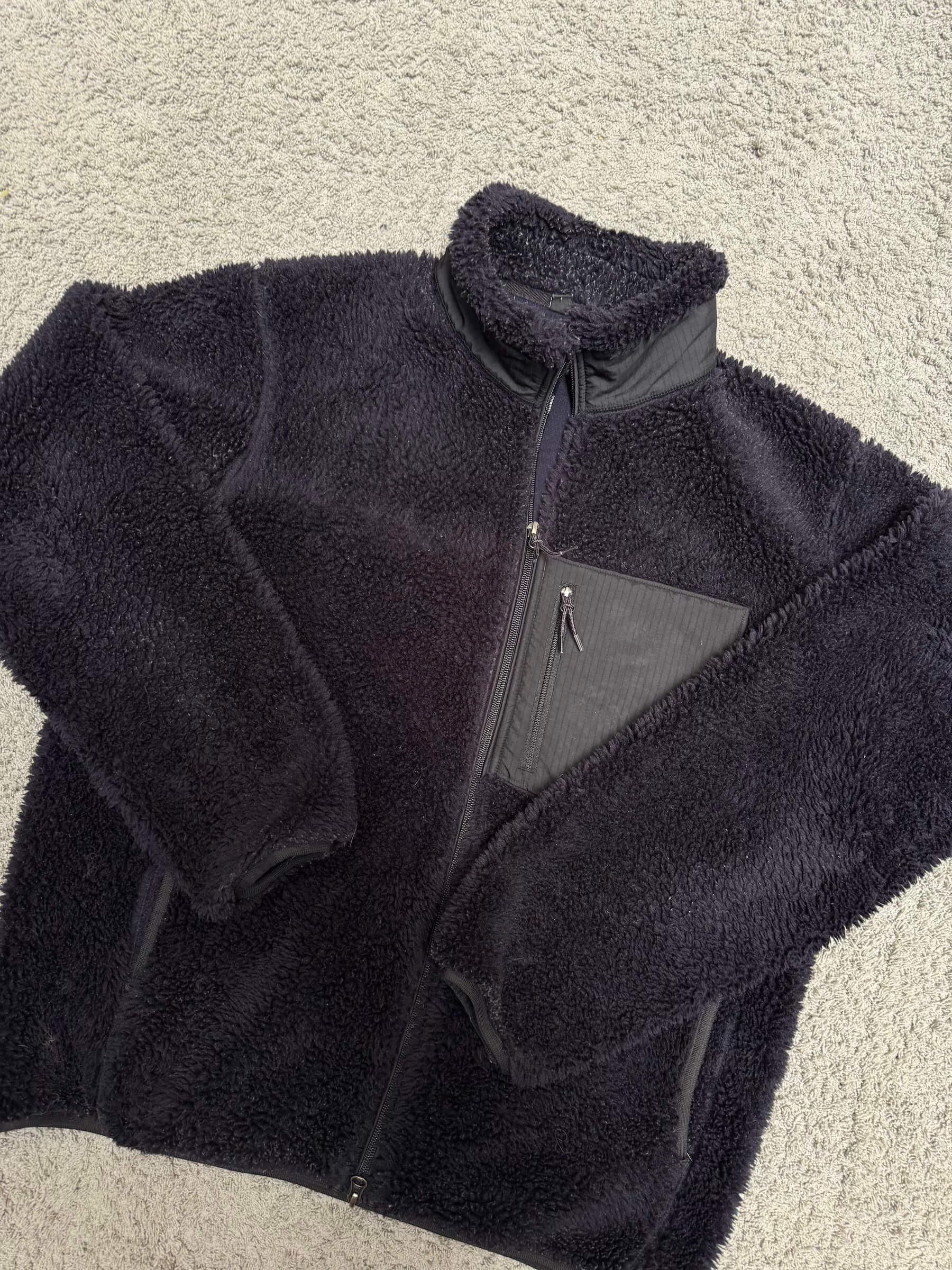 Uniqlo - Sherpa Jacket (M/L)