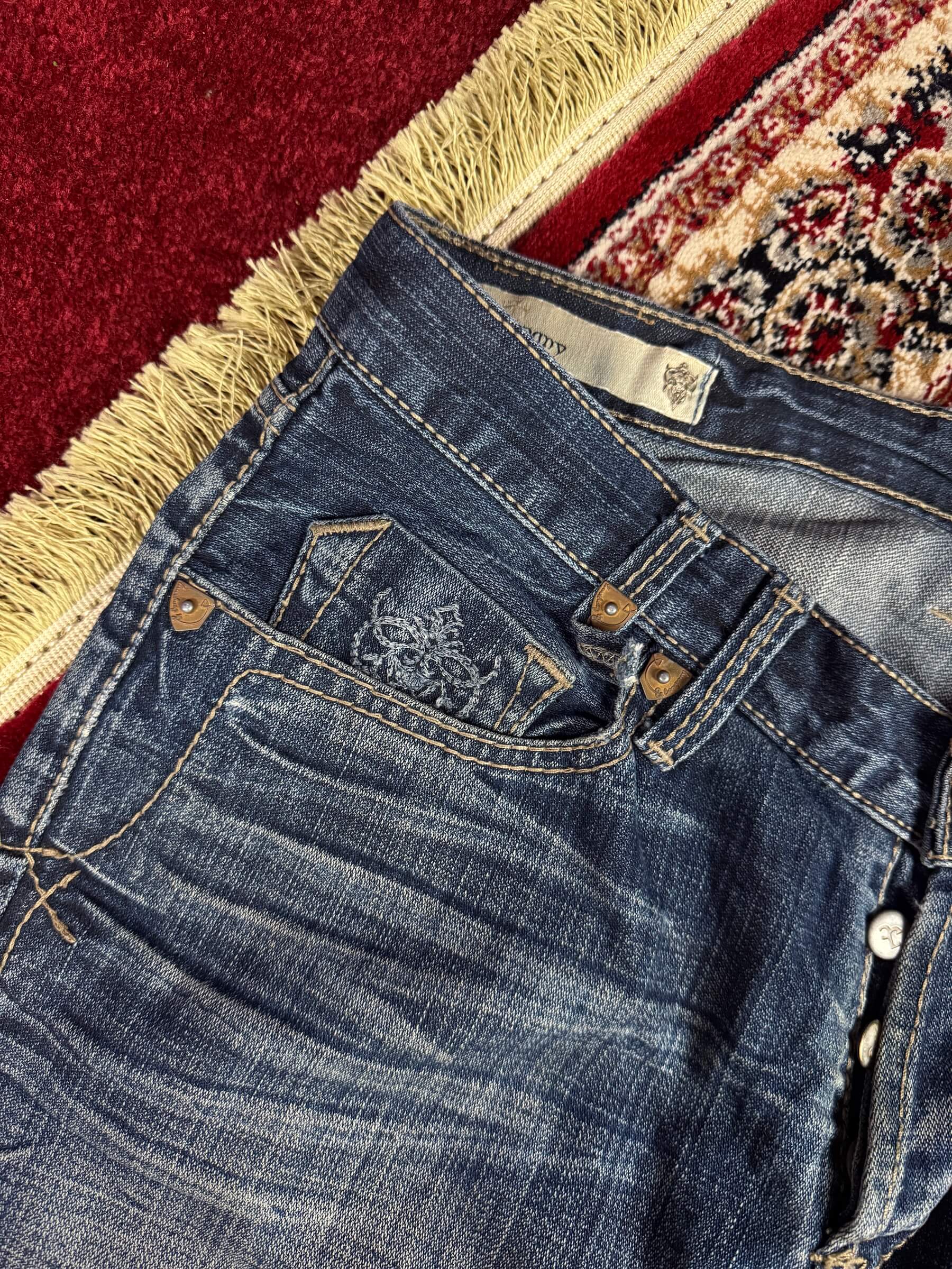 J COMPANY - STRAIGHT FIT JEANS (34”)