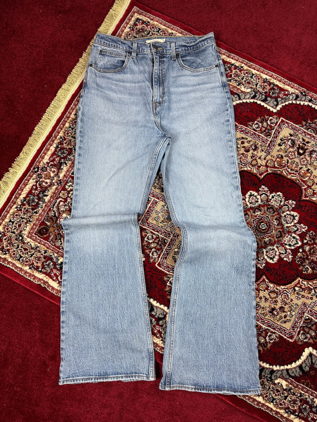 LEVIS - FLARED JEANS FOR HIM (32”)