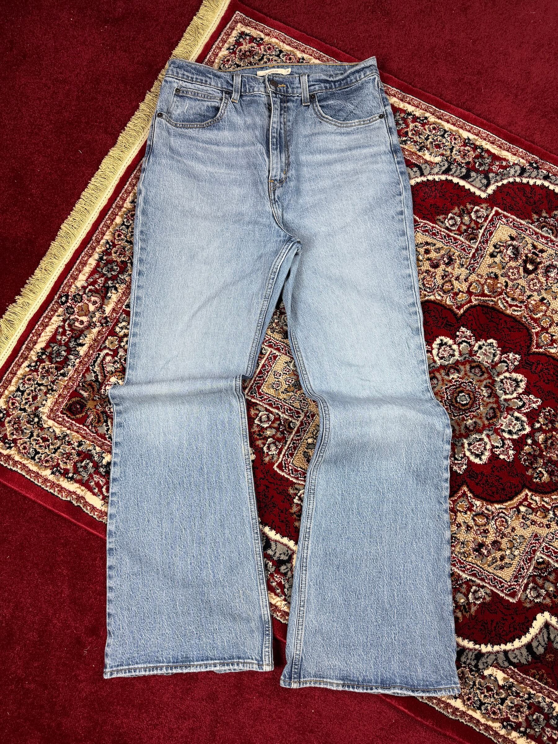 LEVIS - FLARED JEANS FOR HIM (32”)