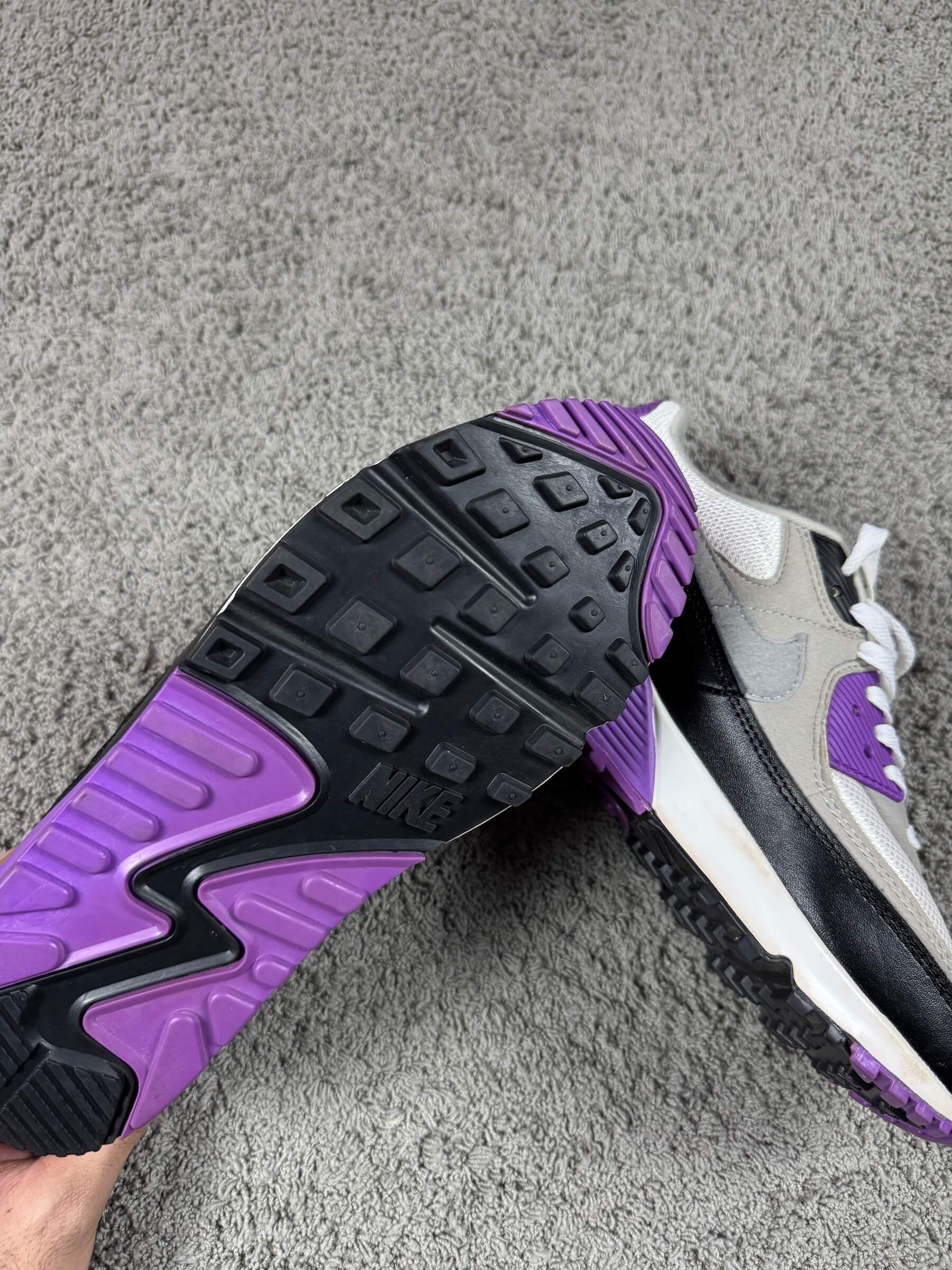 NIKE AIR MAX 90 “HYPER GRAPE” (43)