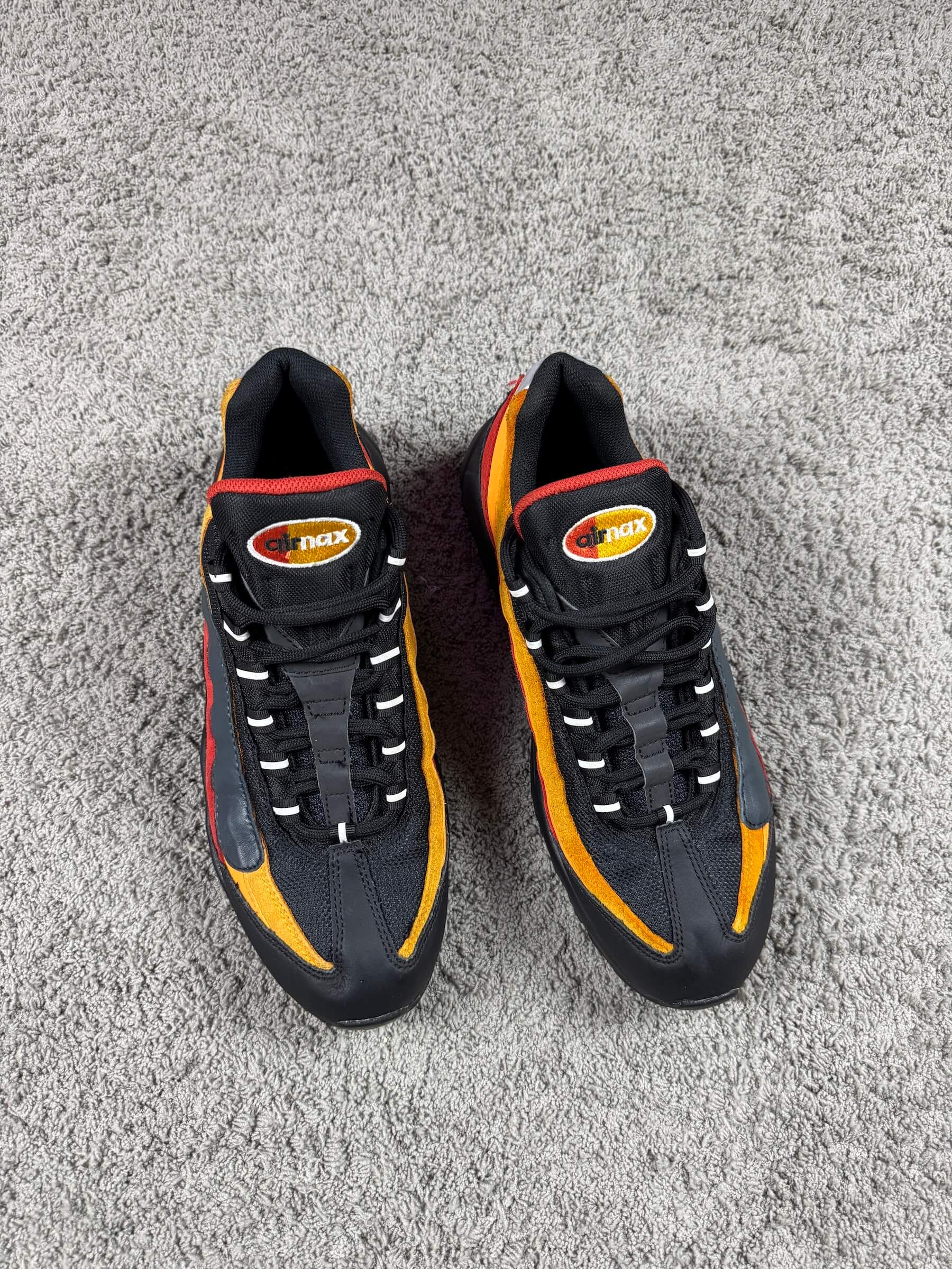 NIKE AIR MAX 95 RAYGUN (44/45)