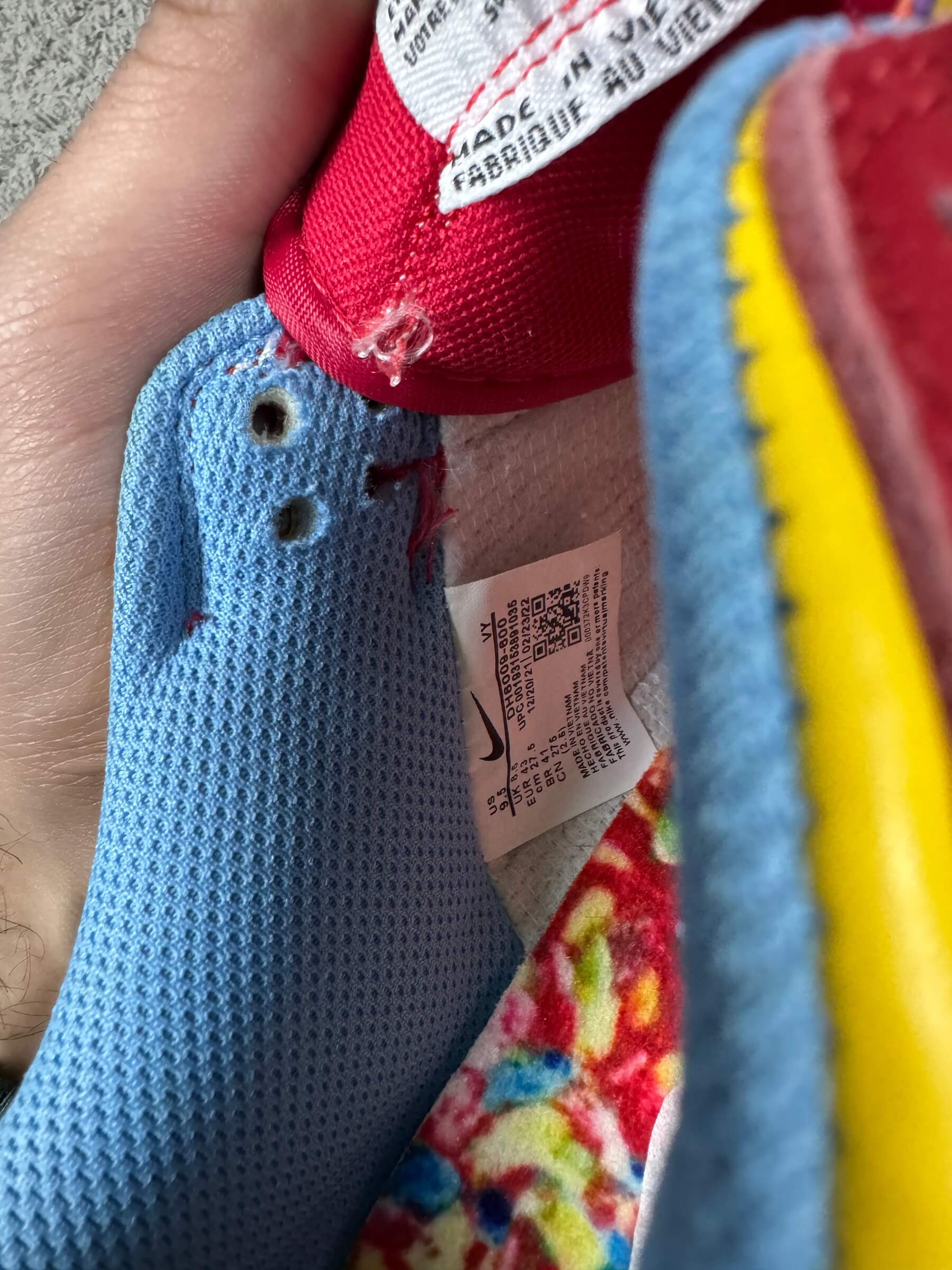 NIKE DUNK LOW LEBRON “FRUITY PEBBLES” (43)