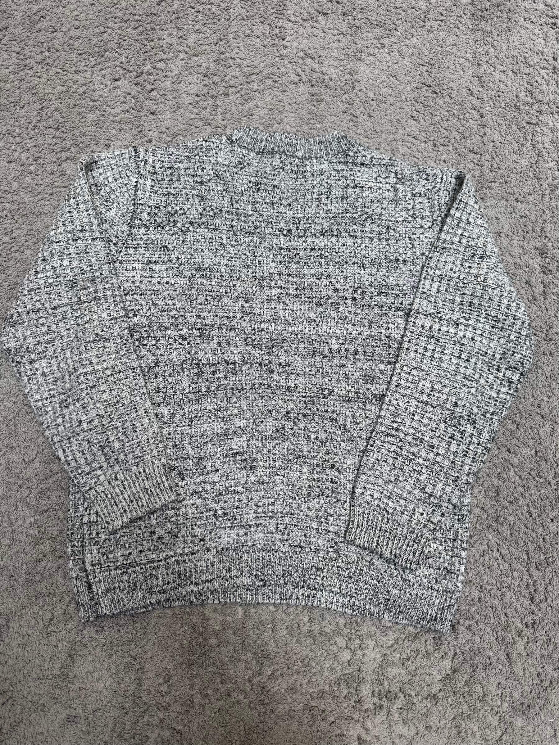 S+ Gray knitted sweater (M/L)