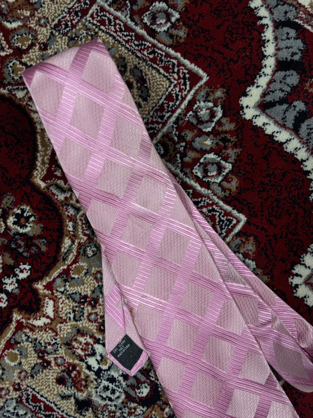 VAN HEUSEN - PATTERNED SILK BLEND TIE