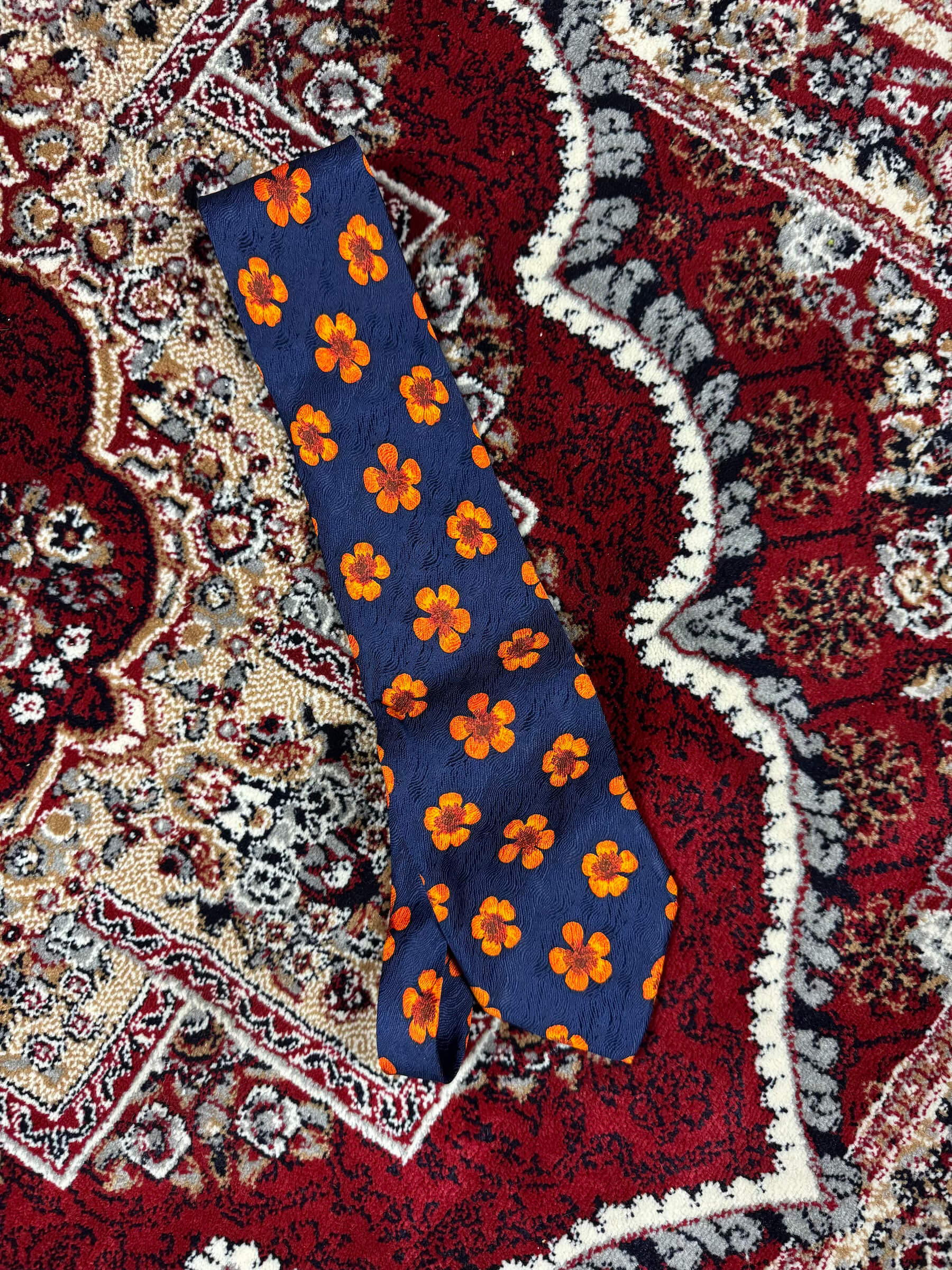 VINTAGE NAVY AND ORANGE FLORAL PRINT TIE