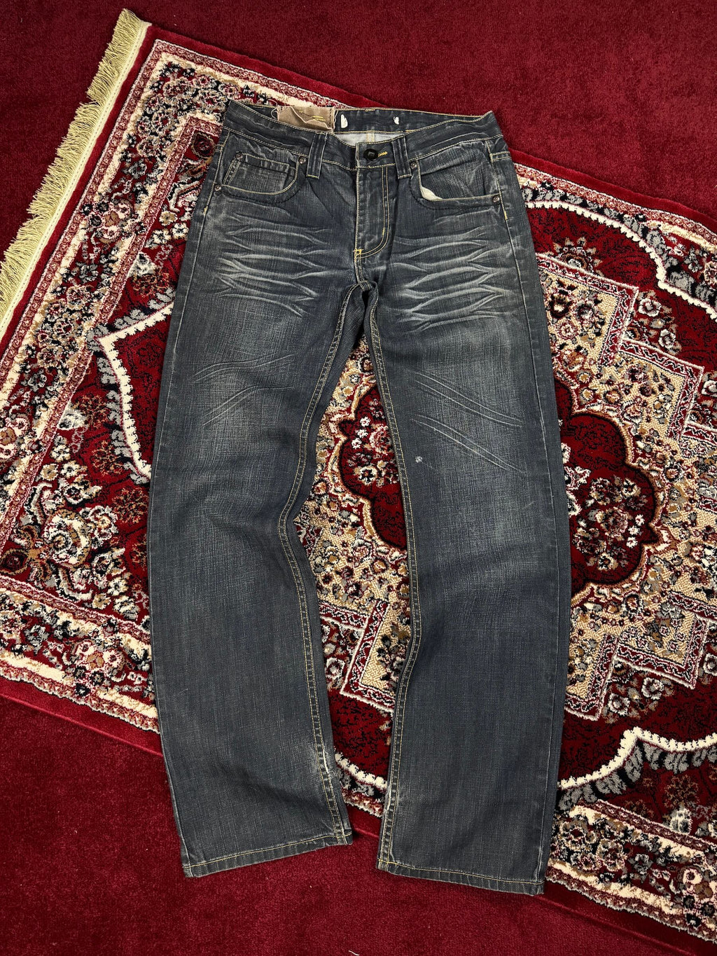 WOLF MARK 90S VINATAGE RELAXED FIT JEANS (32”)