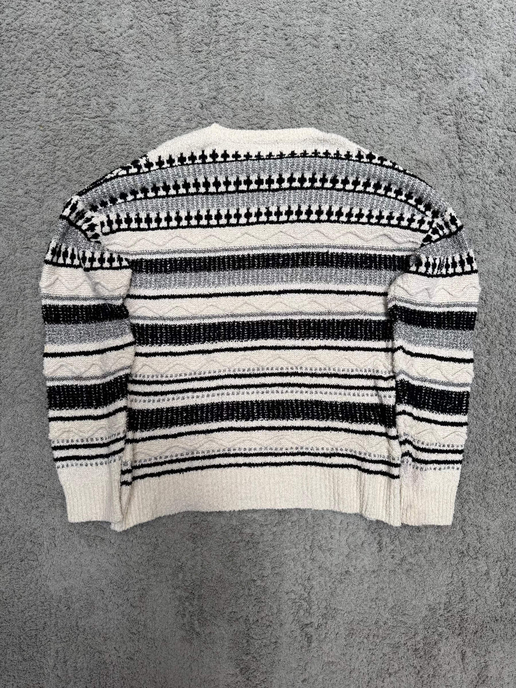 Zara - Textured Baggy Sweater (L)