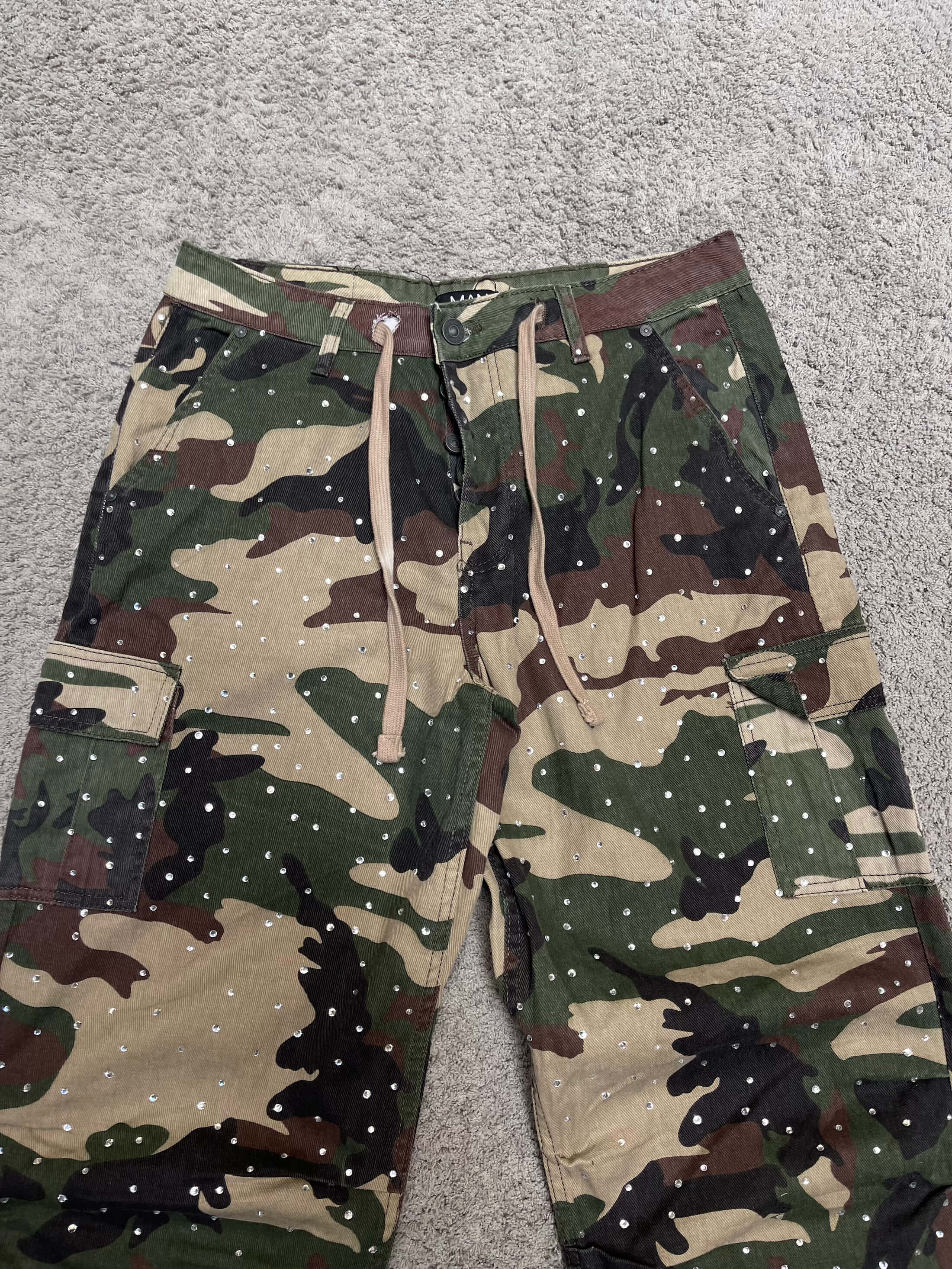 Boohoo Camo Cargo Pants (30-32")