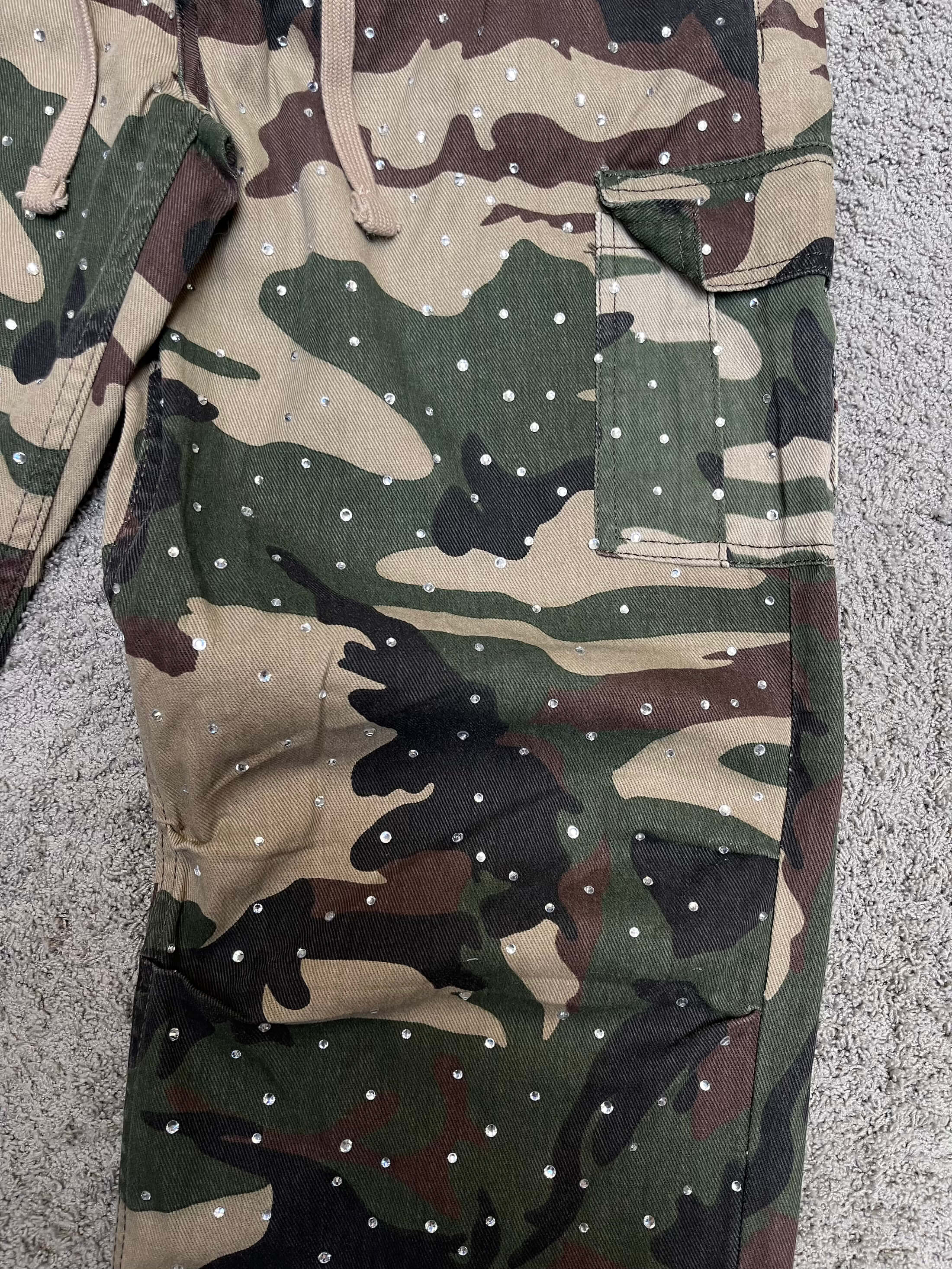 Boohoo Camo Cargo Pants (30-32")