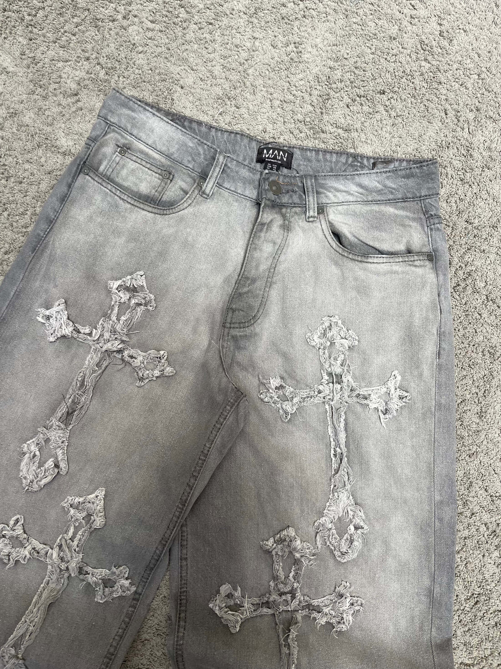 Boohoo Distressed Cross Baggy Jeans (32")