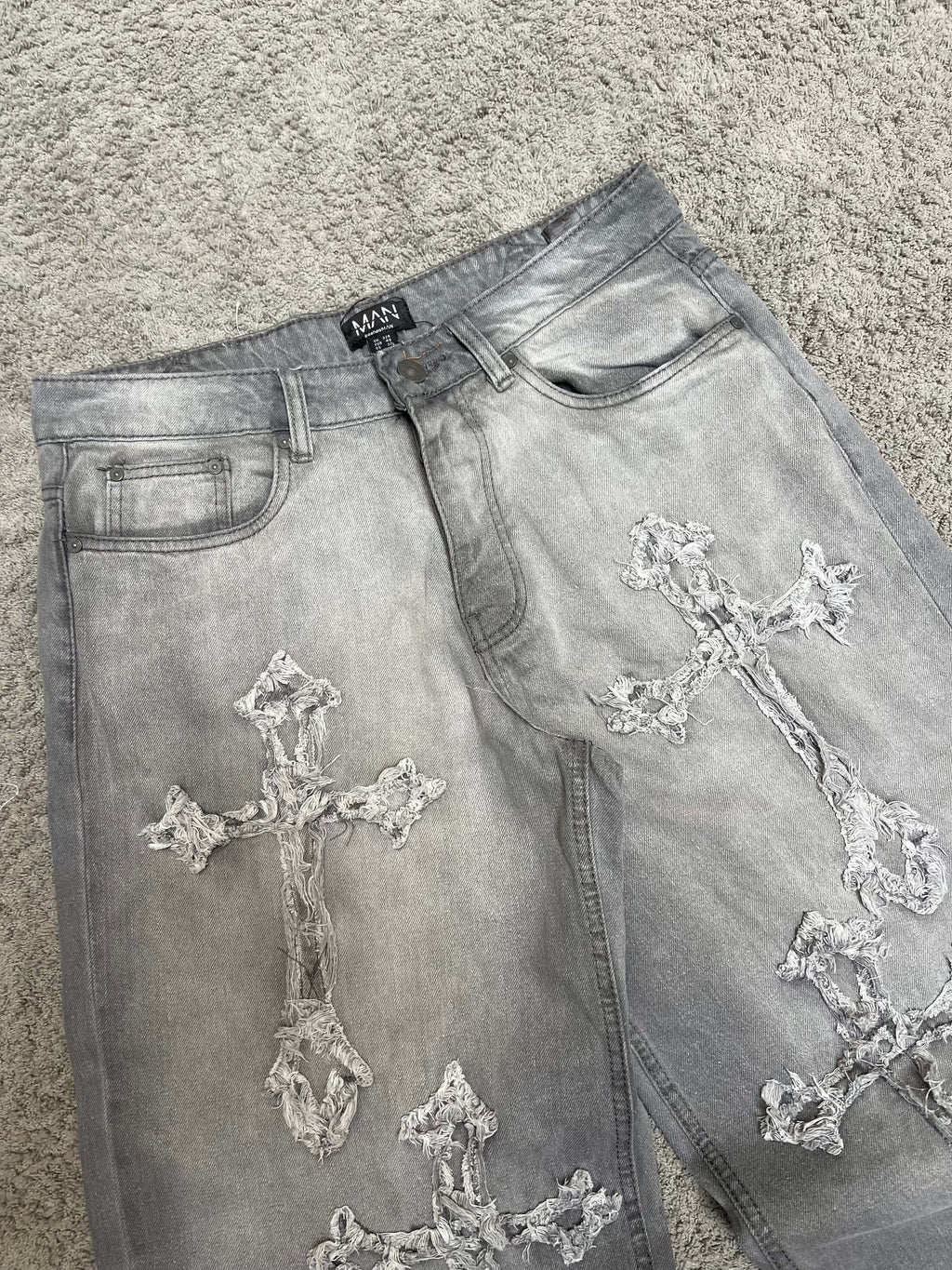 Boohoo Distressed Cross Baggy Jeans (32")