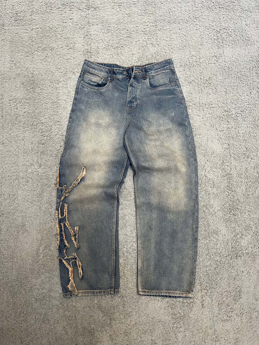 Boohoo - Faded Vintage Denim (32")