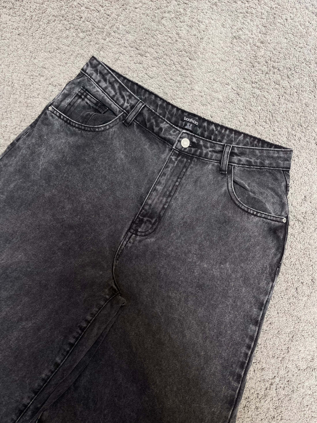 Boohoo Gray Baggy Jeans (32")