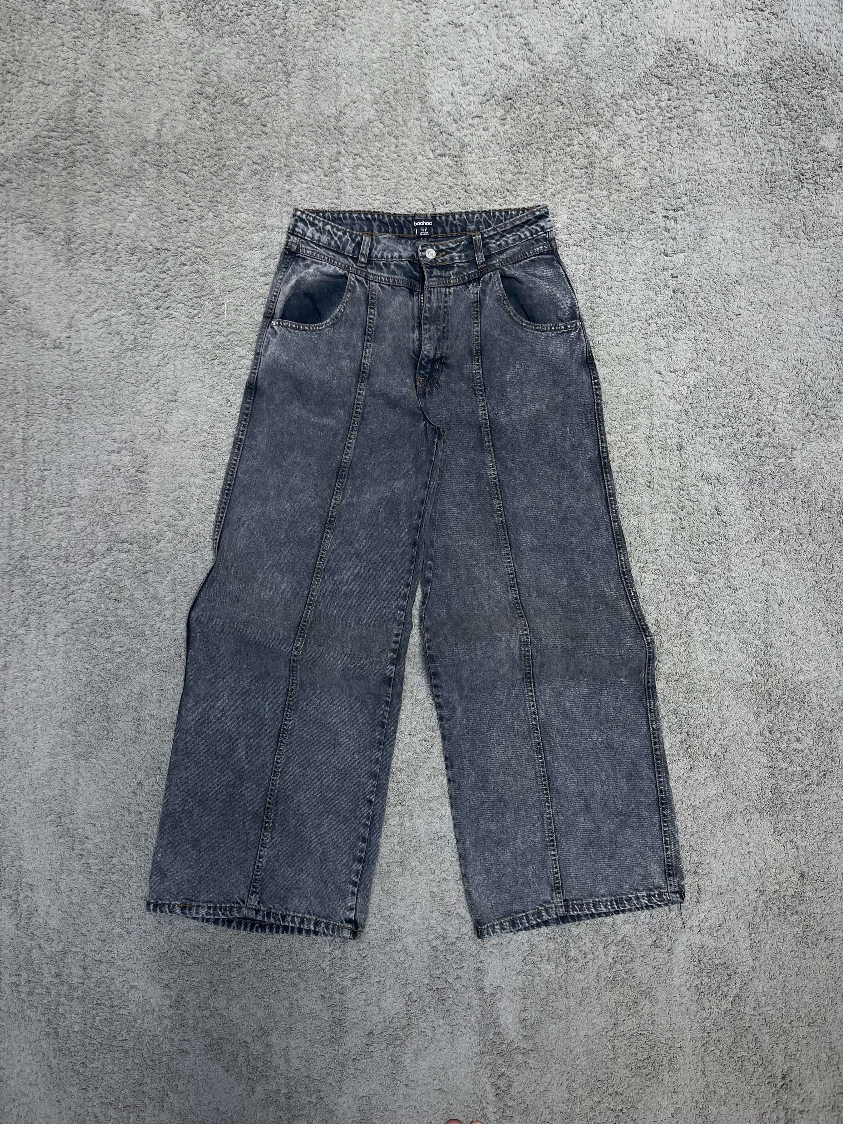 Boohoo Insane Baggy Jeans (30-32")