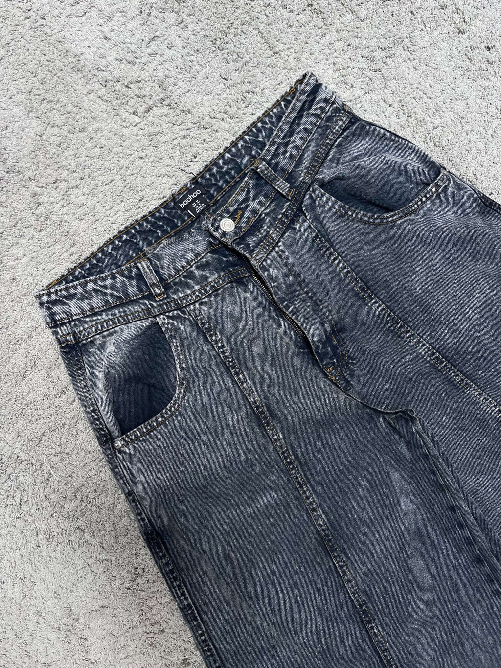 Boohoo Insane Baggy Jeans (30-32")