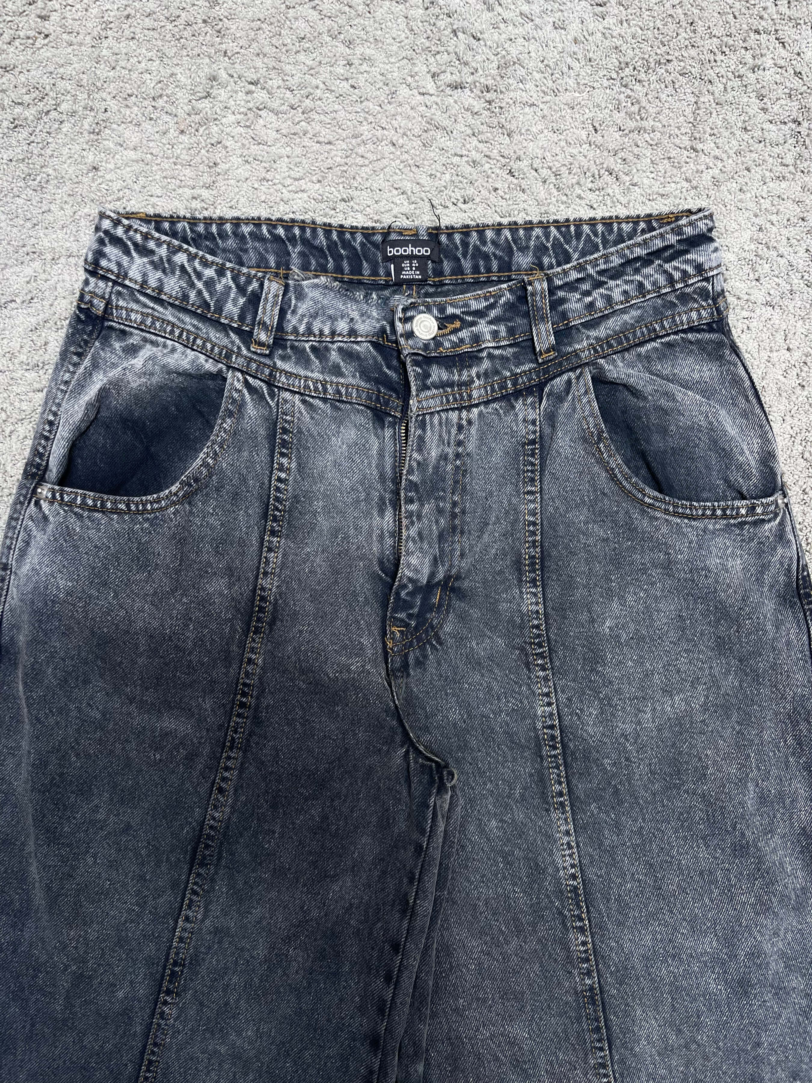 Boohoo Insane Baggy Jeans (30-32")