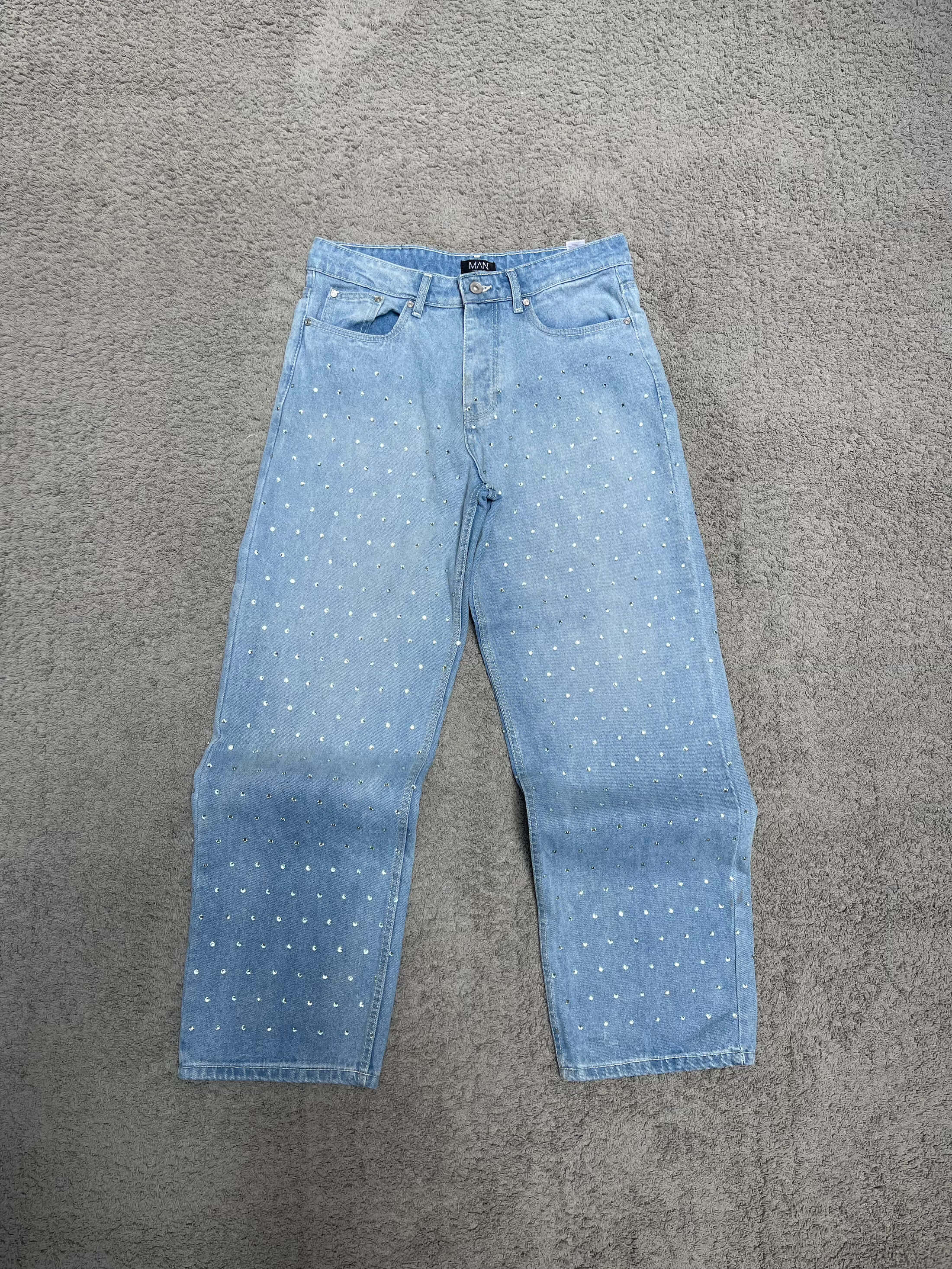 Boohoo - Rhinestone Blue Jeans (32")