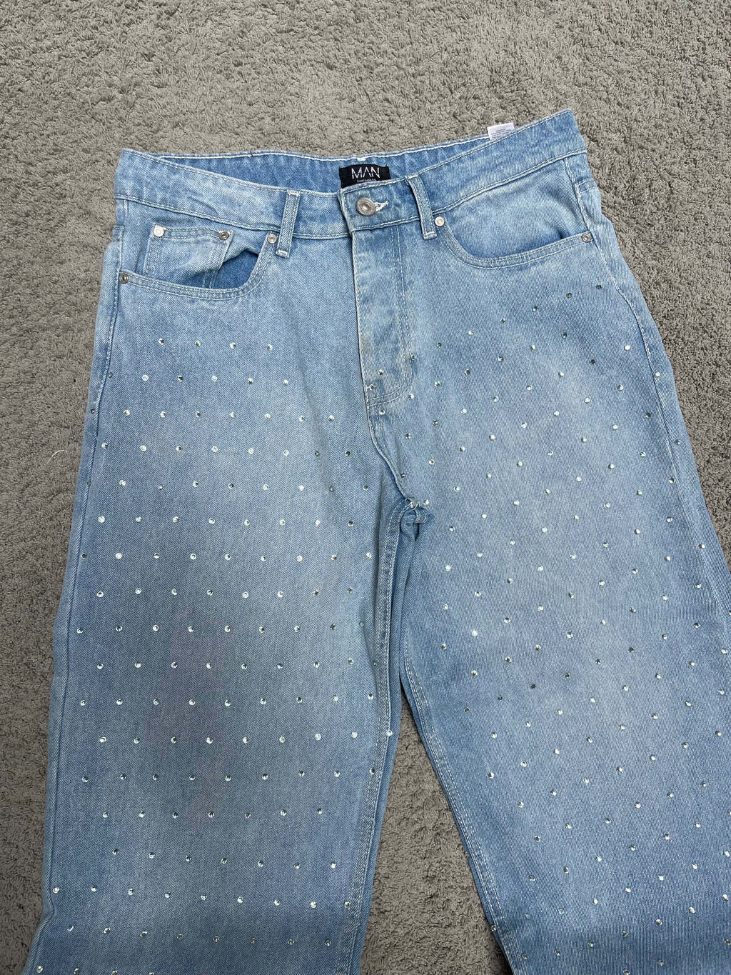 Boohoo - Rhinestone Blue Jeans (32")