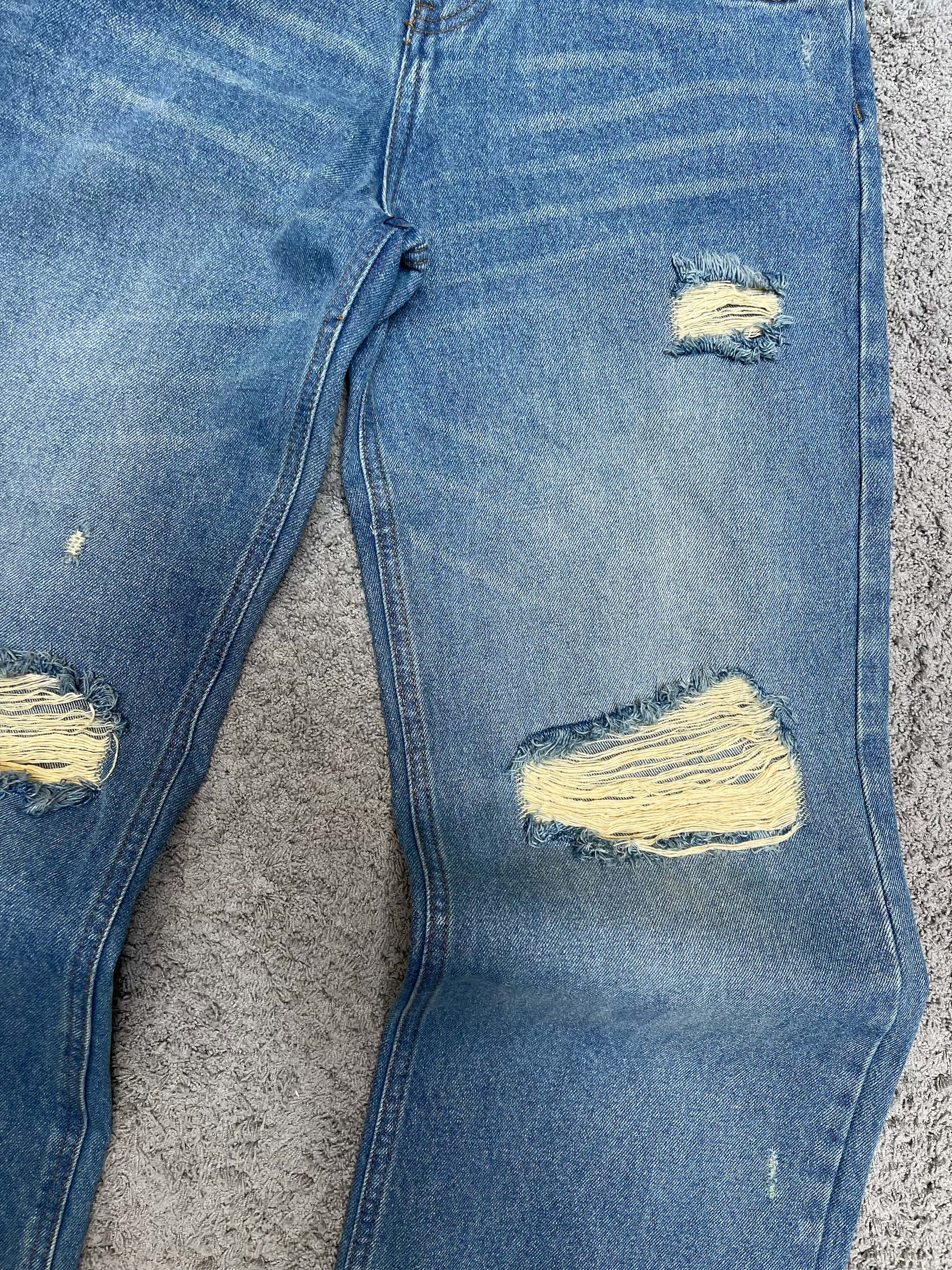 Courtside - Distressed Blue Denim (30")