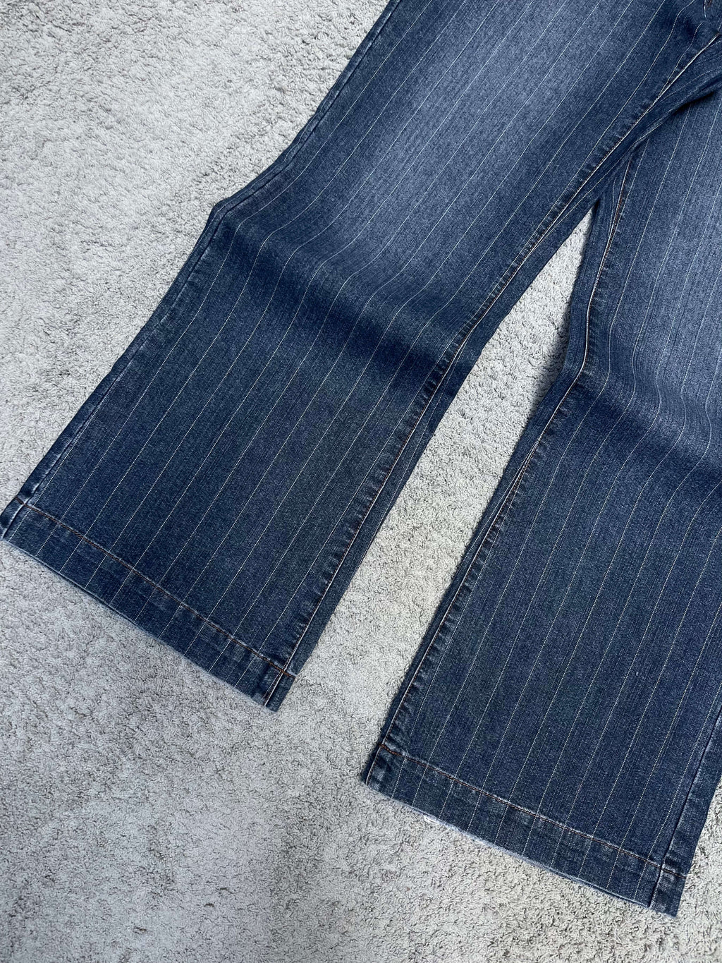 Esprit Textured Jeans Flared (30-32")