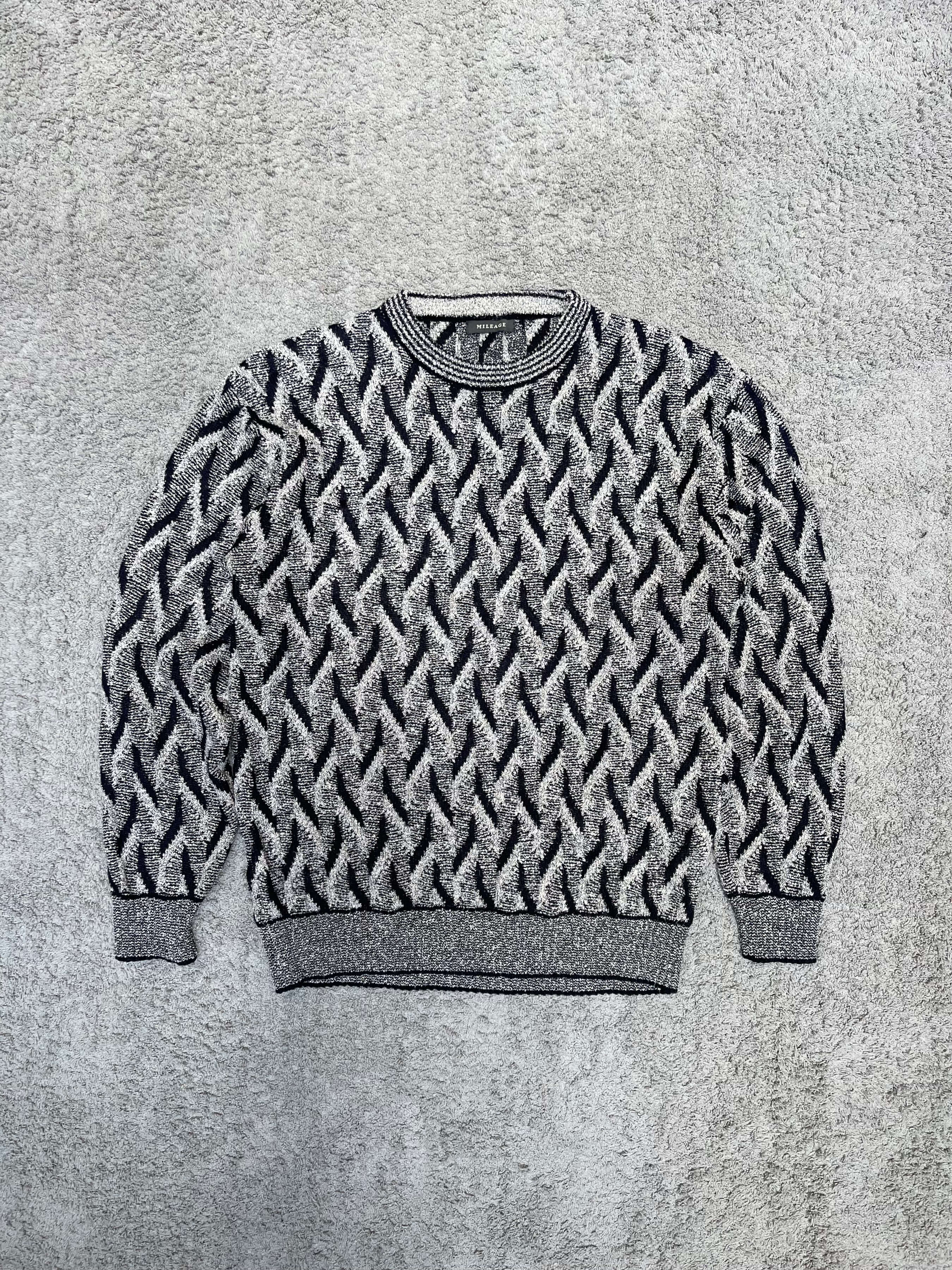 Mileage - Textured Sweater (M/L)