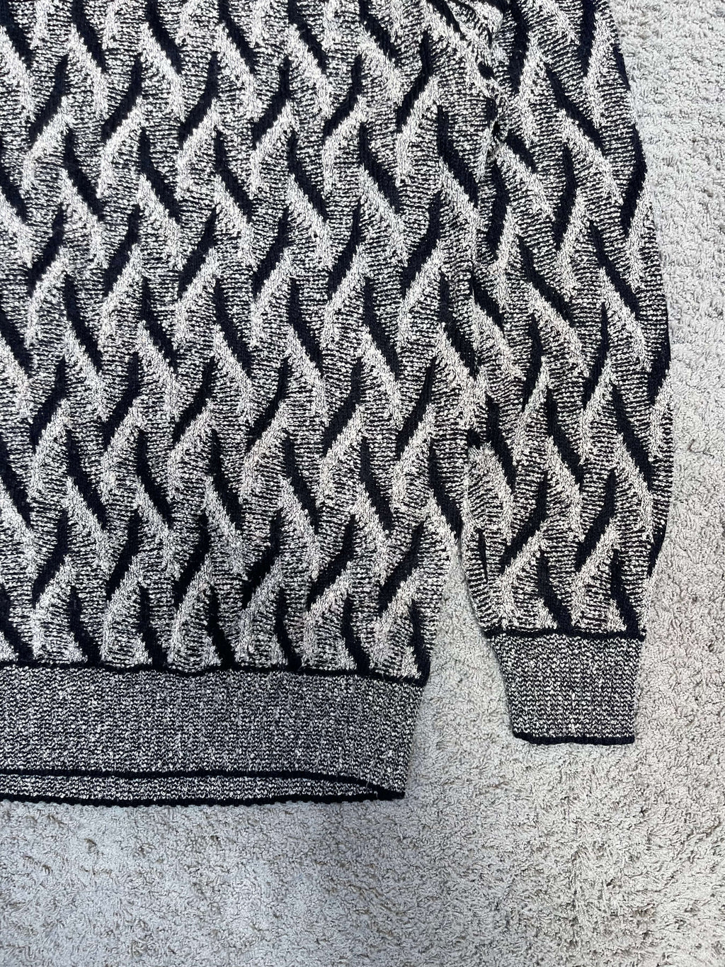 Mileage - Textured Sweater (M/L)