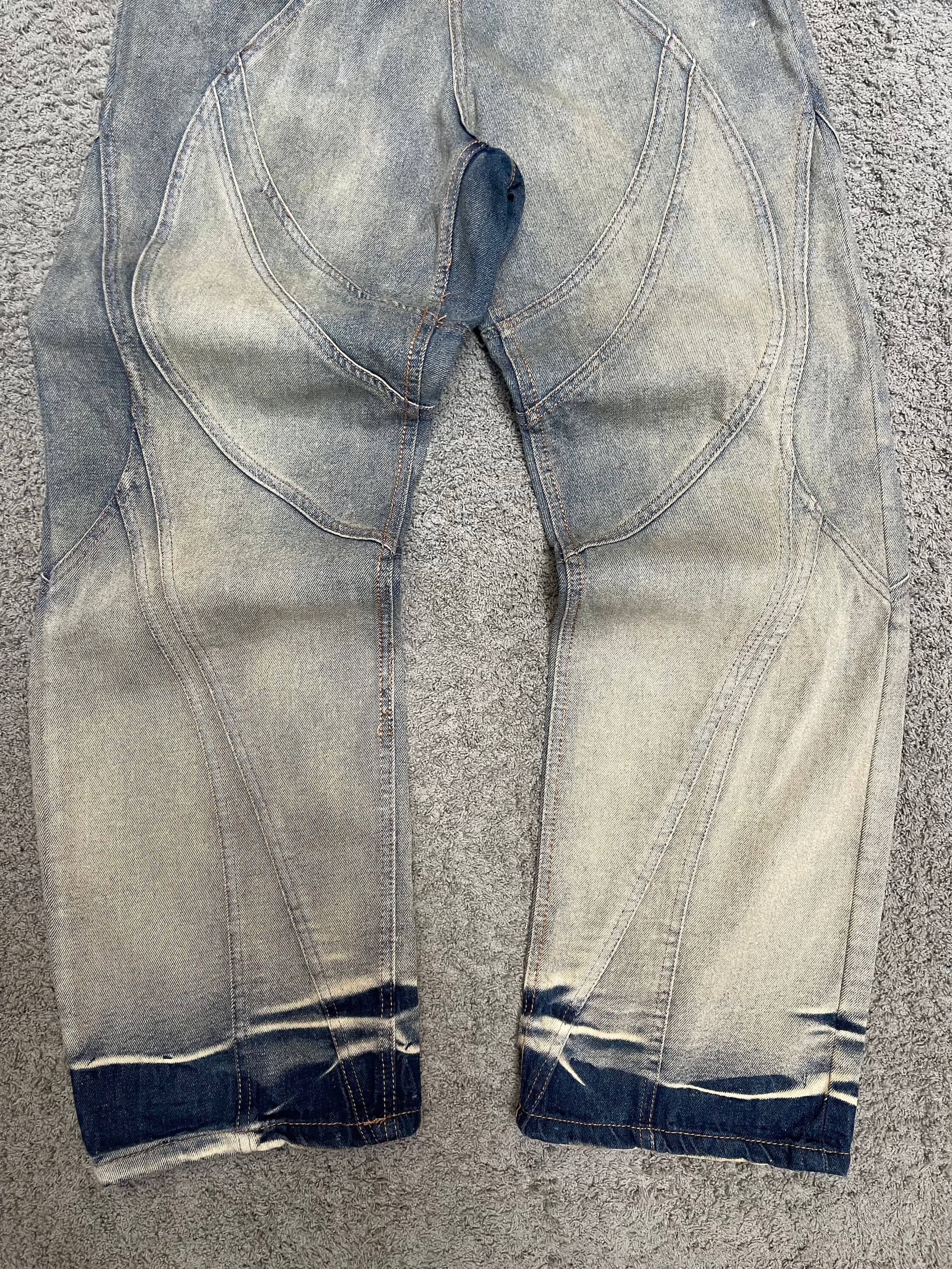 Novamen - Faded Panelled Jeans (30")