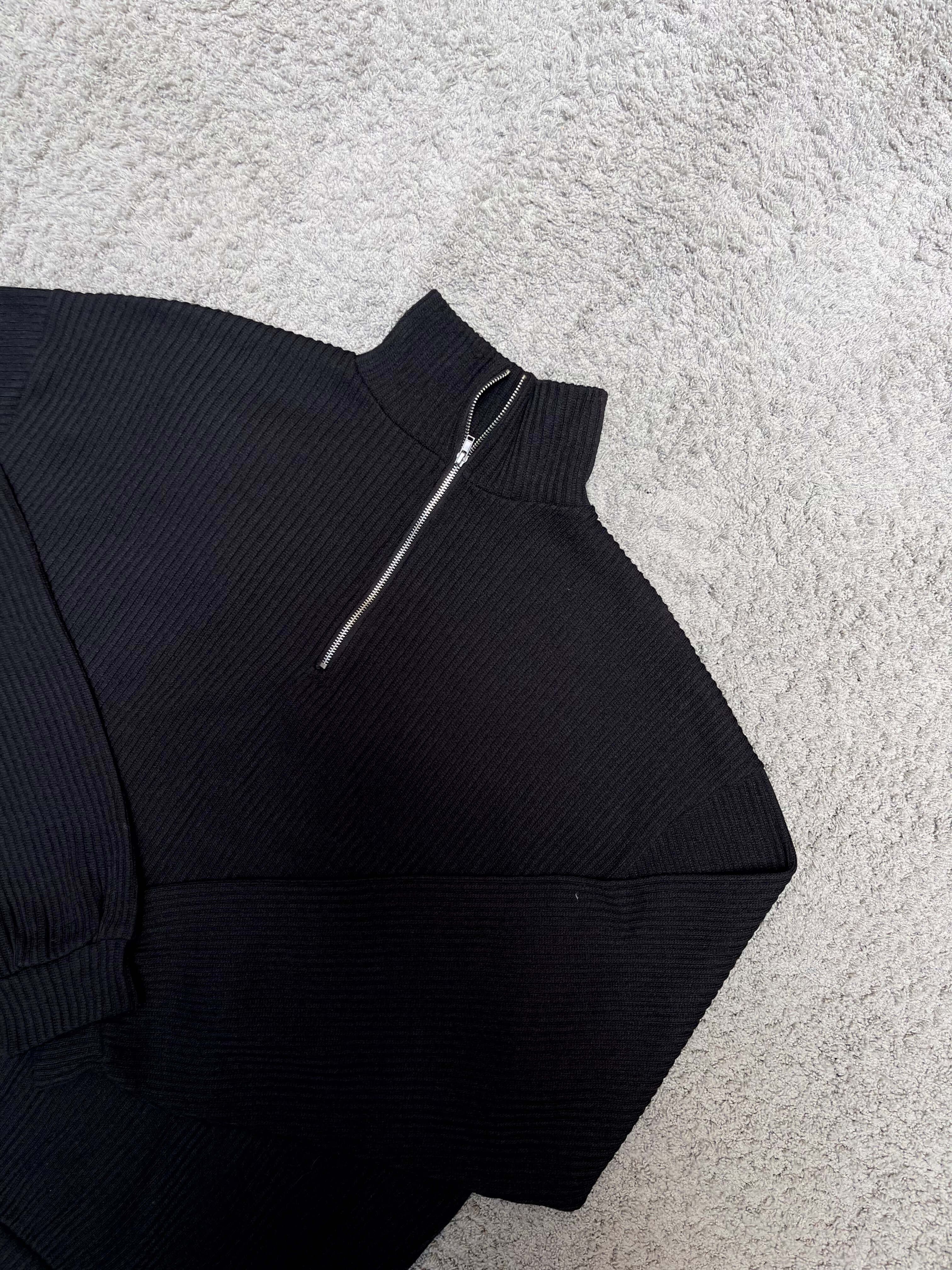 Shine Black Quarter Zipper (L)