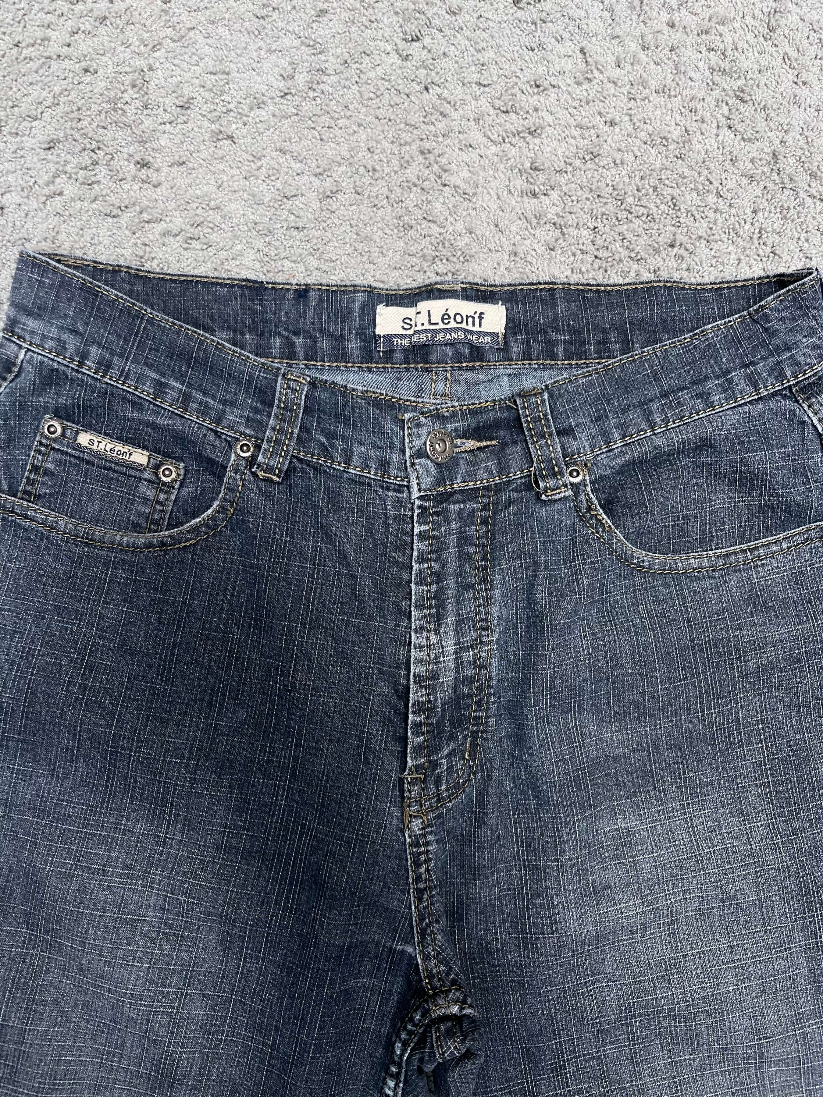 ST. Leonf Blue Washed Jeans (32")
