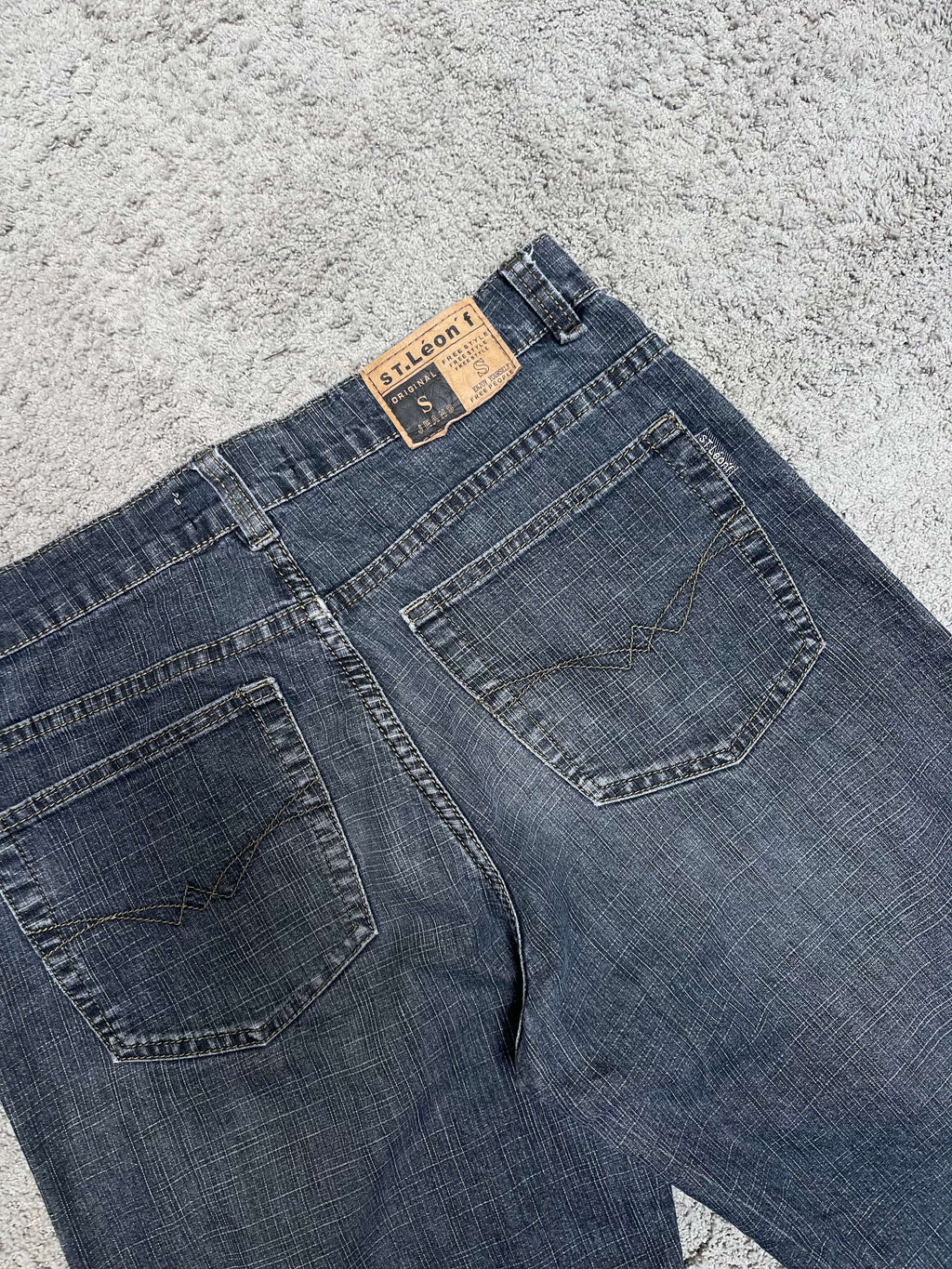 ST. Leonf Blue Washed Jeans (32")